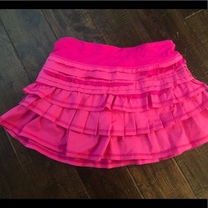 Lulu Lemon Athletica pink skirt